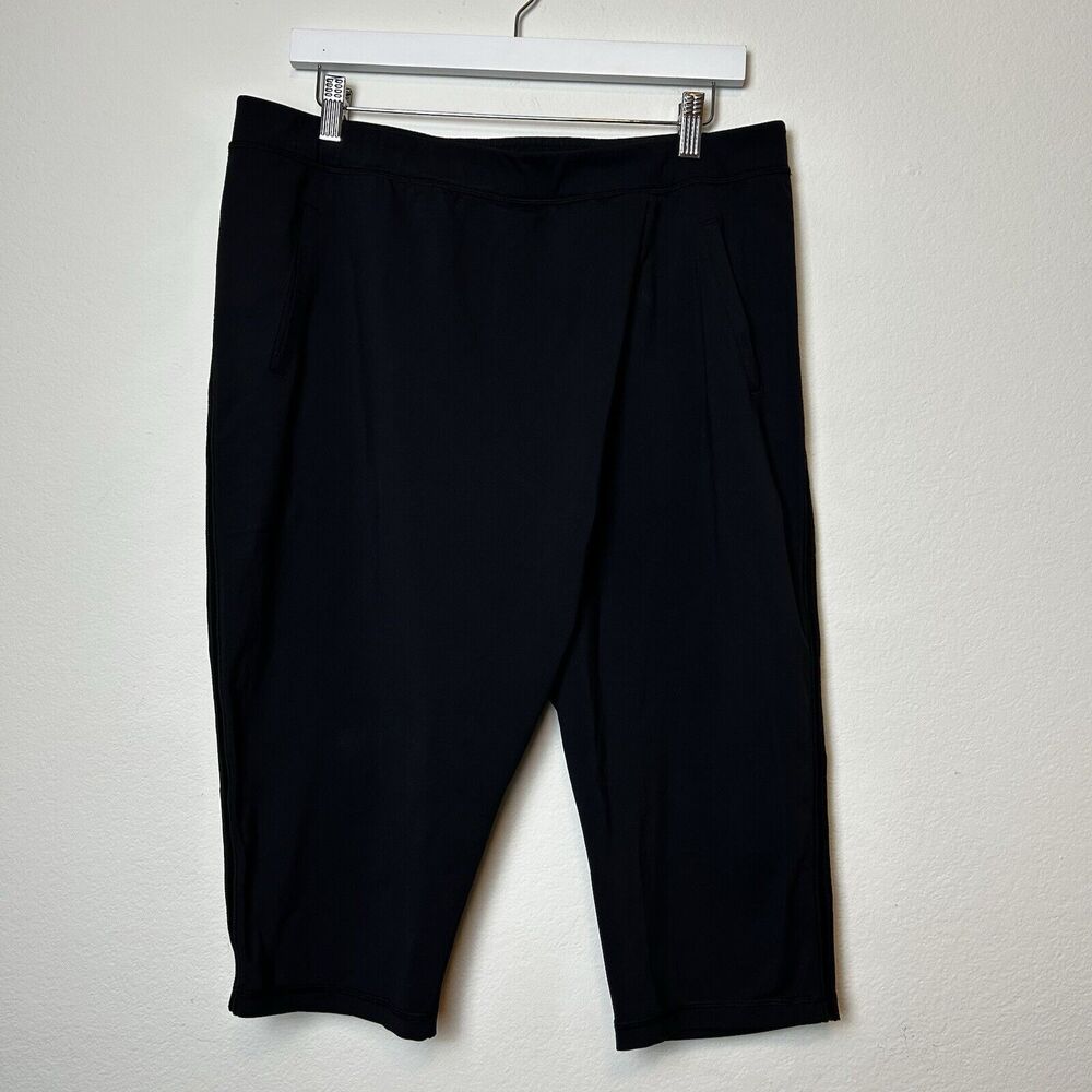 Lululemon Pants Women’s 10 Black Retreat Yogi Crop Wrap Front Mesh Athleisure